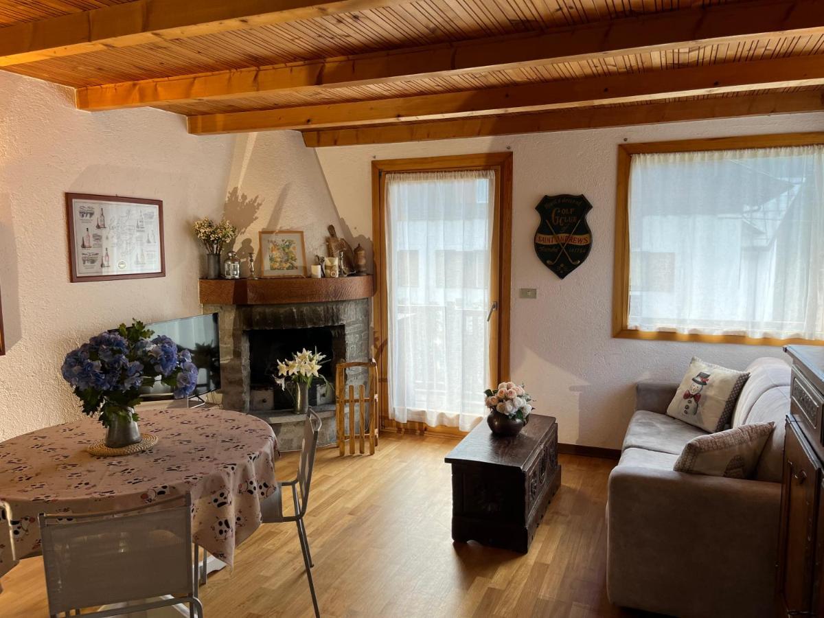 Chalet Blanc "Le Flocon" Курмайор Экстерьер фото